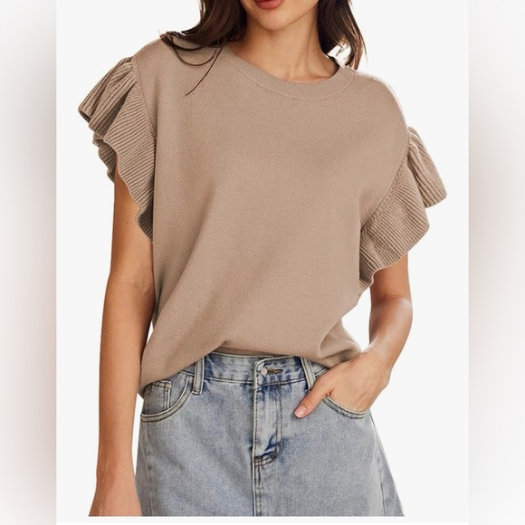 NEW Pink Queen Crew Neck Ruffle Edge Sleeves Knit Pullover Sweater Top S - Picture 1 of 6